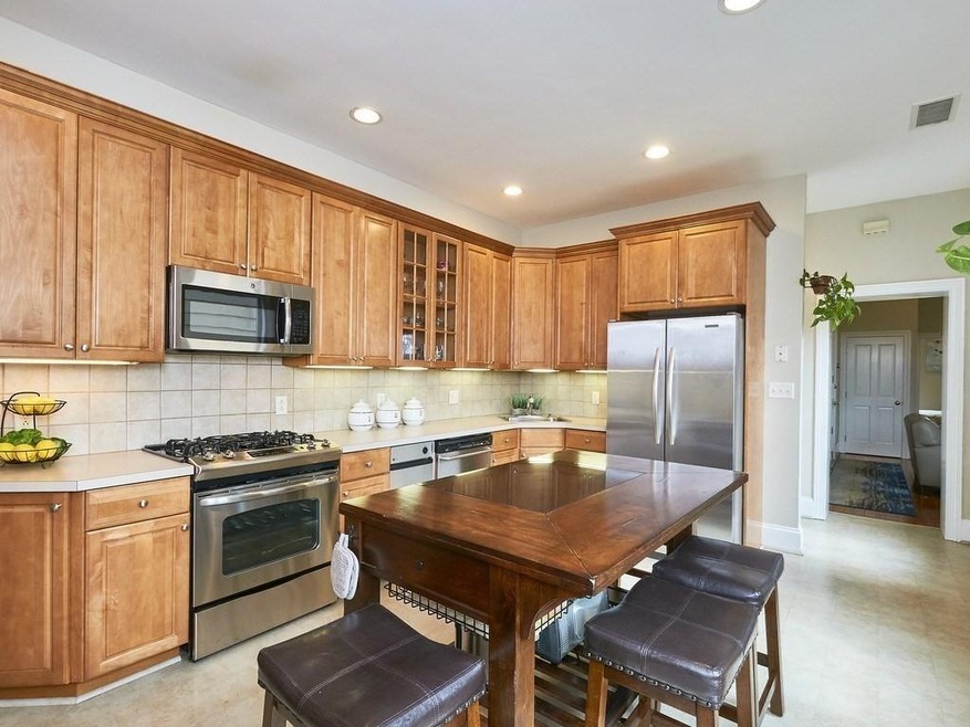 48 Mount Vernon St unit 2, Charlestown, MA 02129 - photo 1