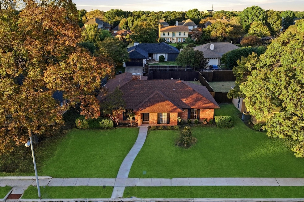 For Sale $459,900 • Co-Listing Agent