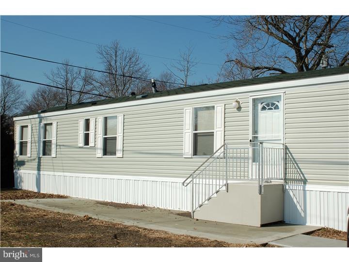 22 Dennis Dr, Pennsville, NJ 08070 - photo 1