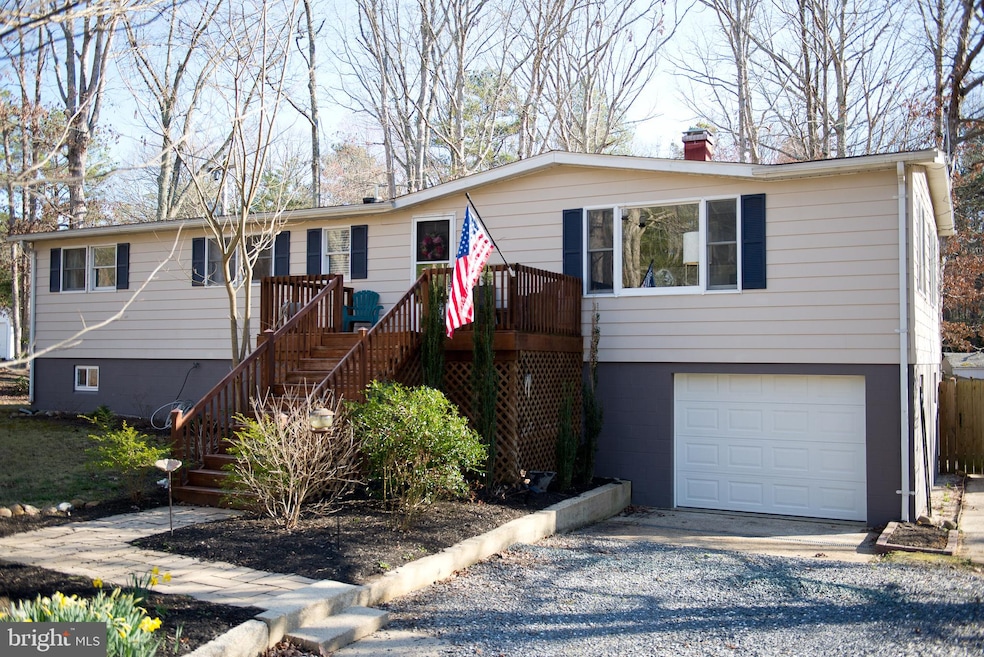 22261 Point Lookout Rd, Leonardtown, MD 20650 - photo 1