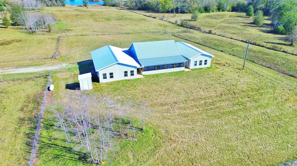 664 County Road 3355, Crockett, TX 75835 - photo 1