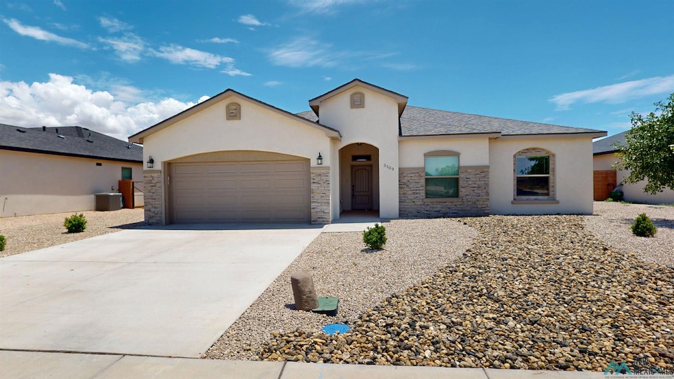 5109 W Grey Ghost Rd, Hobbs, NM 88240 - photo 1