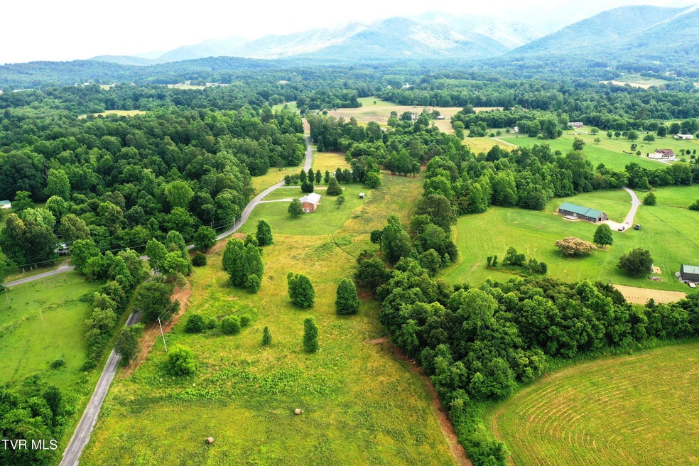 12 Rd, Greeneville, TN 37743 - photo 1