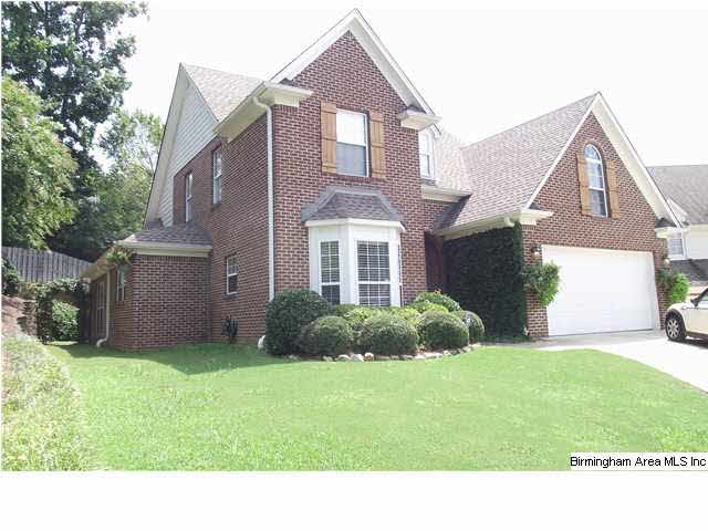 Welcome to 2825 Cahaba Circle, Vestavia Hills,Al. 