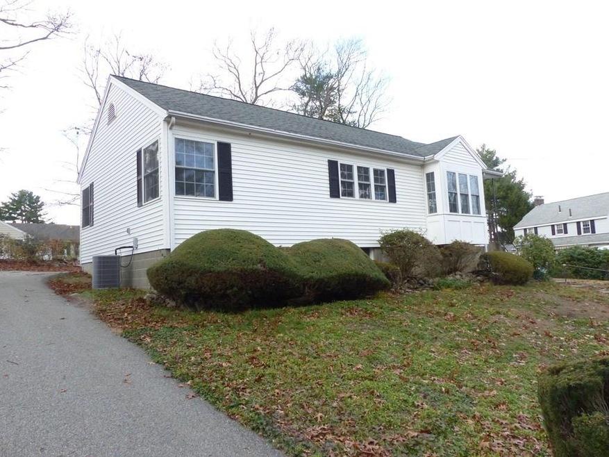 17 Fisher Rd, South Weymouth, MA 02190 - photo 1