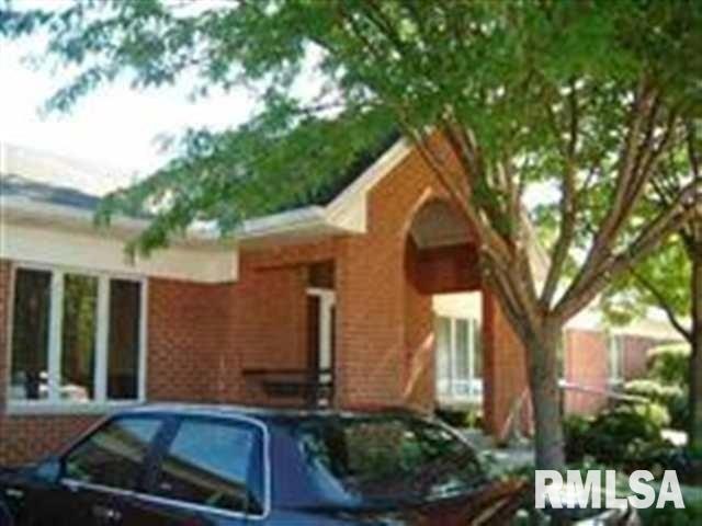 1912 Middle Rd unit 400, Bettendorf, IA 52722 - photo 1