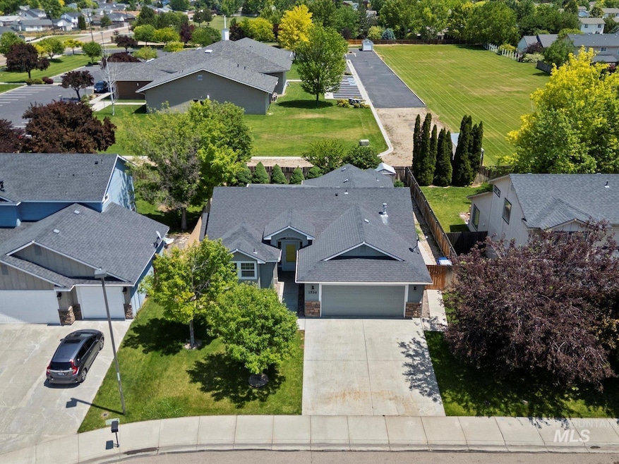 For Sale $385,000 • Co-Listing Agent