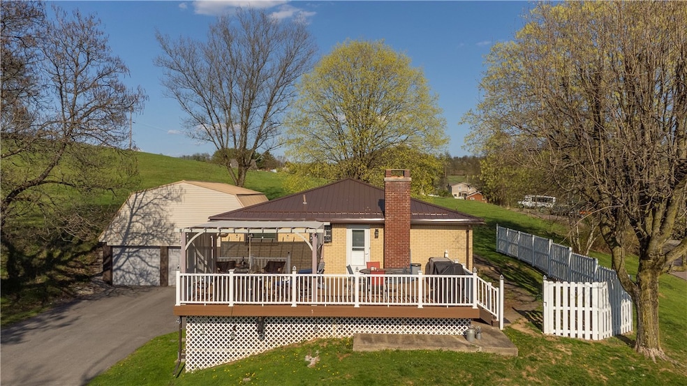 6096 Kemerer Hollow Rd, Export, PA 15632 - photo 1