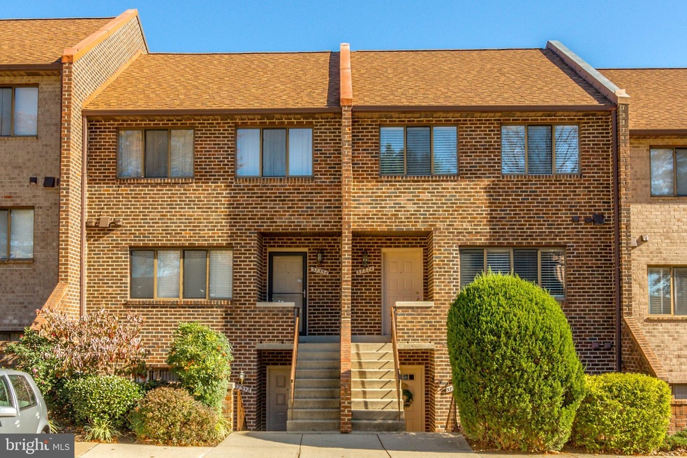 3723B Madison Ln, Falls Church, VA 22041 - photo 1