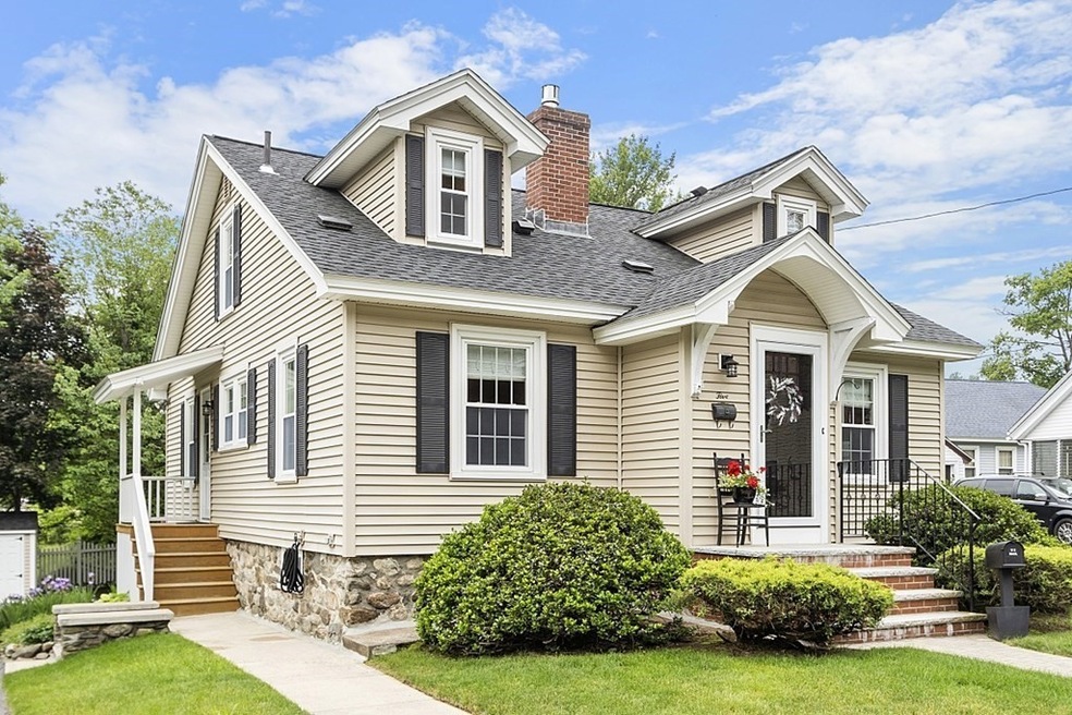 5 Pleasant Cir, Methuen, MA 01844 - photo 1