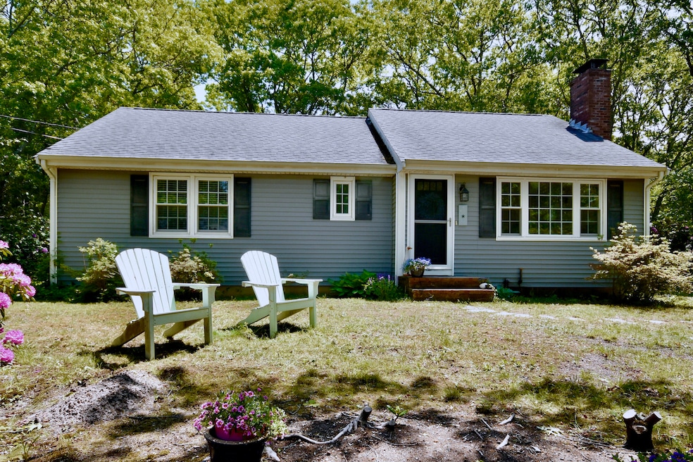 4 Spinnaker Ln, Pocasset, MA 02559 - photo 1