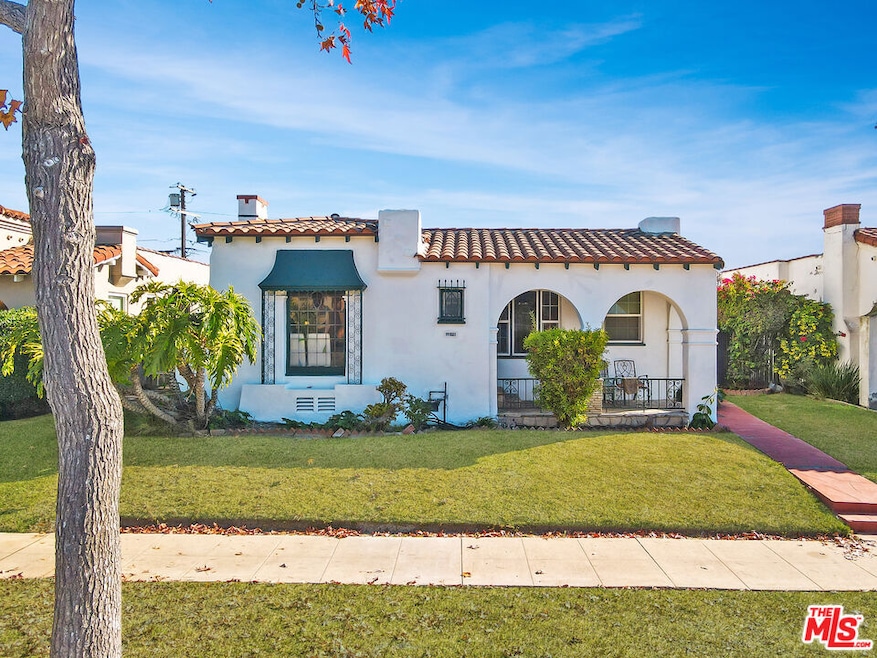 Sold $1,200,000 • Co-Listing Agent