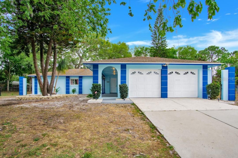 7001 Halifax Ct, Tampa, FL 33615 - photo 1