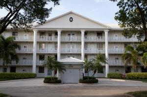 6169 Balboa Cir unit 203, Boca Raton, FL 33433 - photo 1