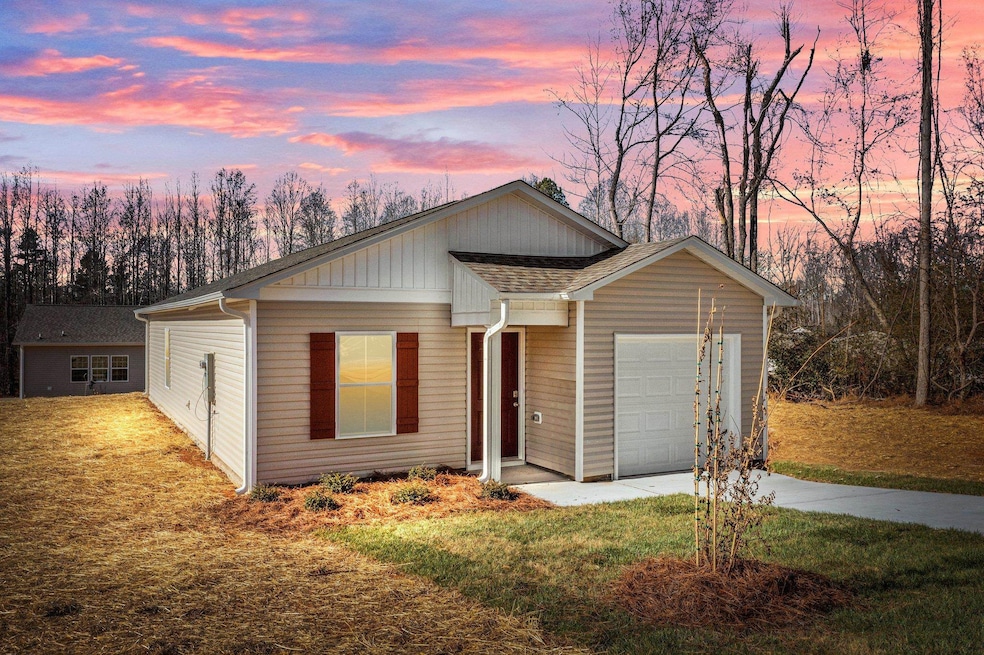 18 Somerset Dr, Roxboro, NC 27573 MLS 2482777