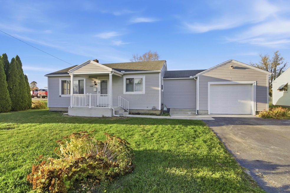 267 W High St, London, OH 43140 - photo 1