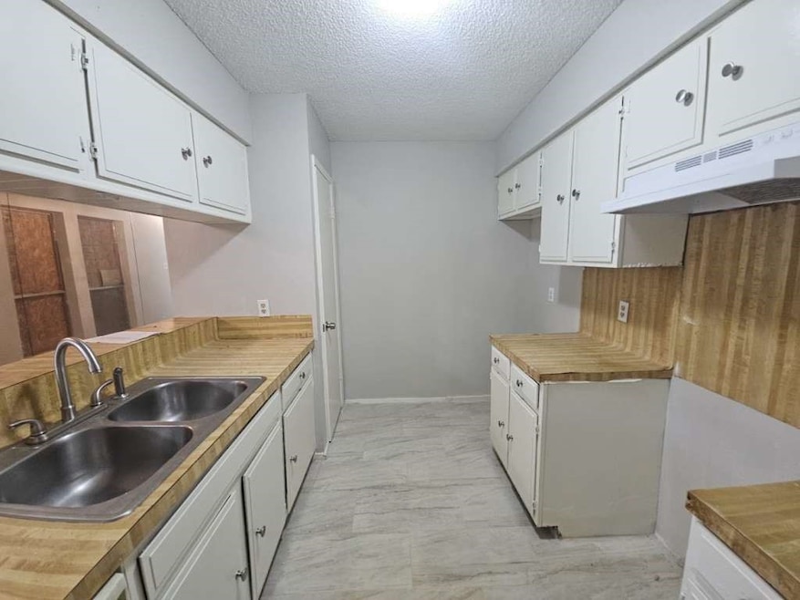 5791 Easthampton Dr unit A, Houston, TX 77039 - photo 1