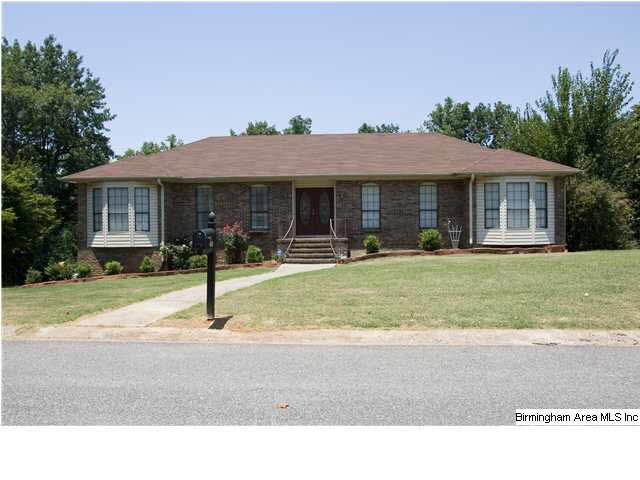4 sided brick home on cul de sac street in Bluff P
