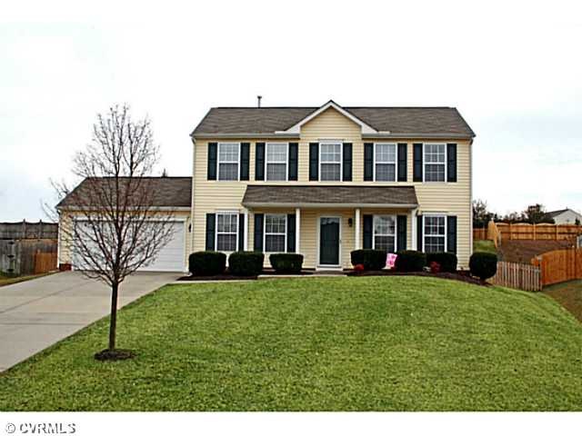 Exterior Front - Click on link to view Virtual Tou