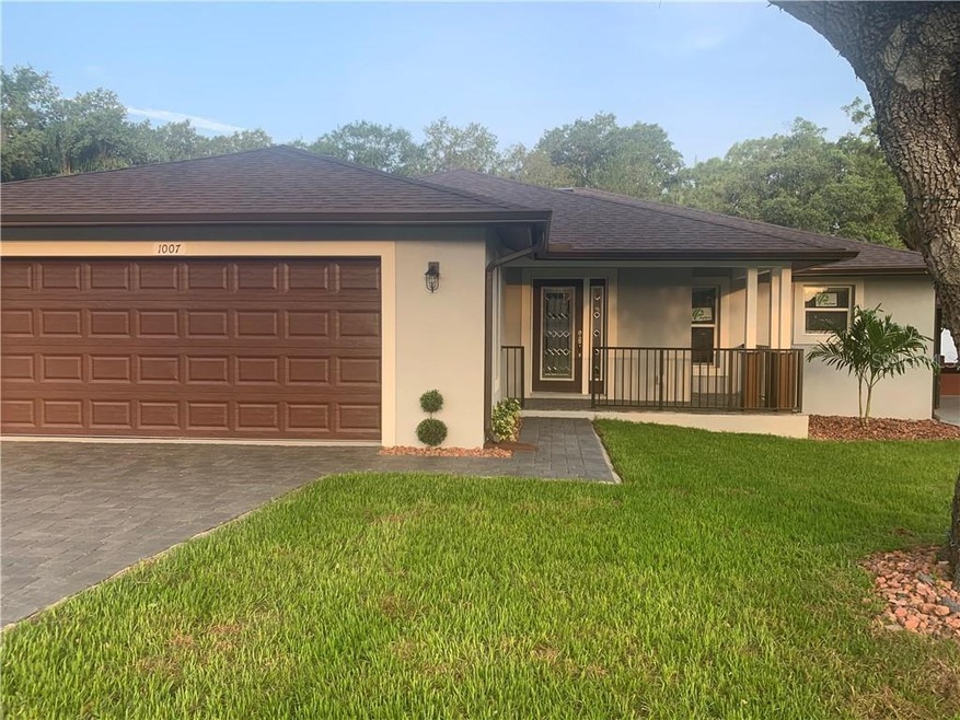 1007 S 66th St, Tampa, FL 33619 - photo 1
