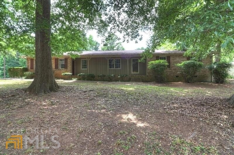 125 Childers Rd, Canton, GA 30115 - photo 1