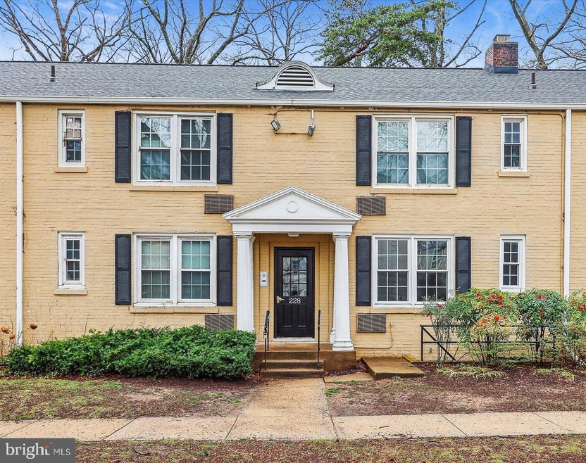 228 N Thomas St unit 2283, Arlington, VA 22203 - photo 1