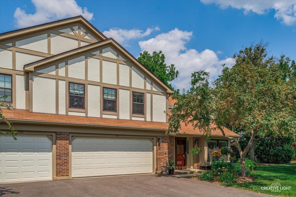 1745 Ennis Ln unit 89A, Wheaton, IL 60189 - photo 1