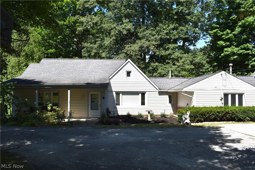 8680 Lewis Rd, Olmsted Falls, OH 44138 - photo 1