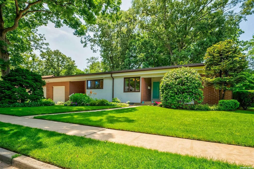 Sold $970,000 • Co-Listing Agent