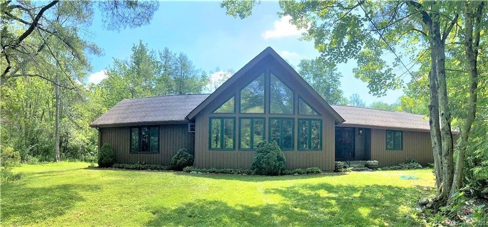 17 Dresden Cir, Goshen, CT 06756 - photo 1