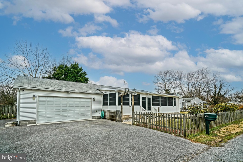 502 Palmer St, Milton, DE 19968 - photo 1