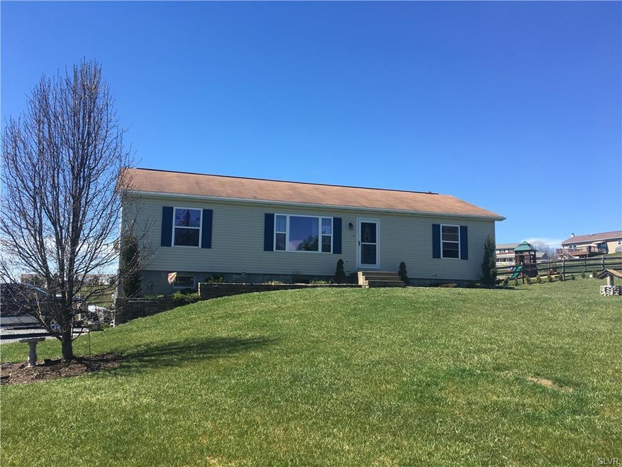 20 Hillview Rd, Kunkletown, PA 18058 - photo 1