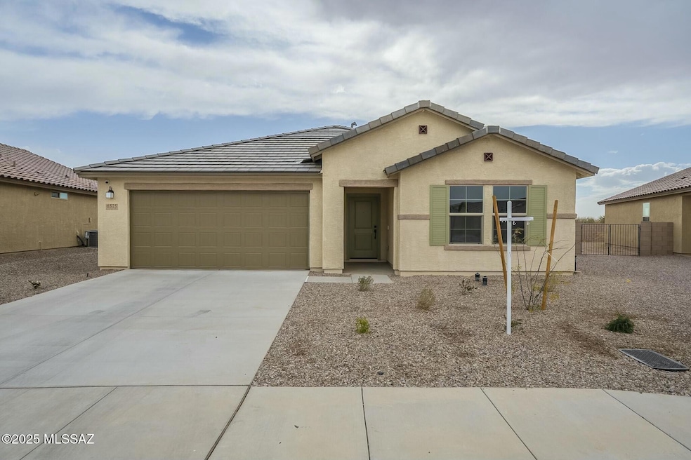 6575 W Camino Pizarro, Tucson, AZ 85757 - photo 1