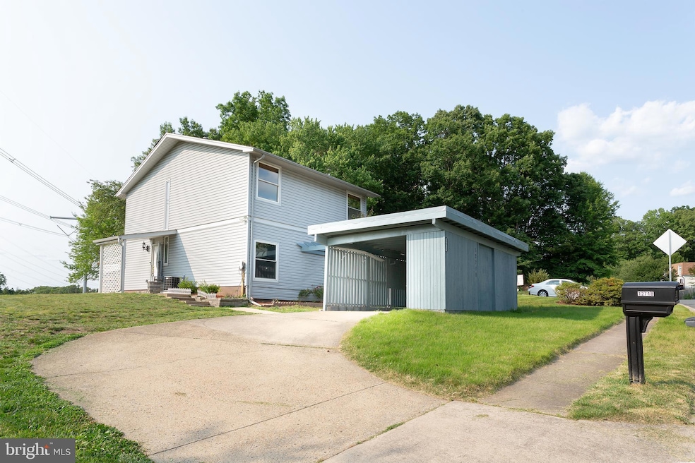 12718 Colby Dr, Woodbridge, VA 22192 - photo 1