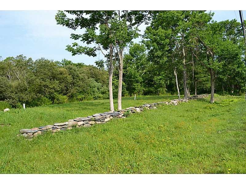 645 W Main Rd, Little Compton, RI 02837 - photo 1