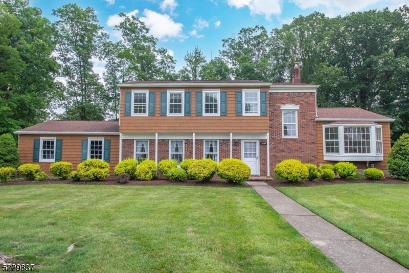 7 Deauville Dr, Parsippany, NJ 07054 - photo 1