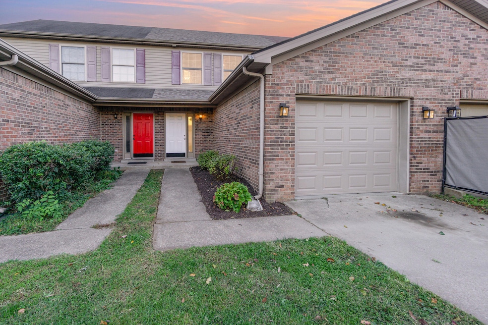 306 Alex Ln, Lexington, KY 40511 - photo 1