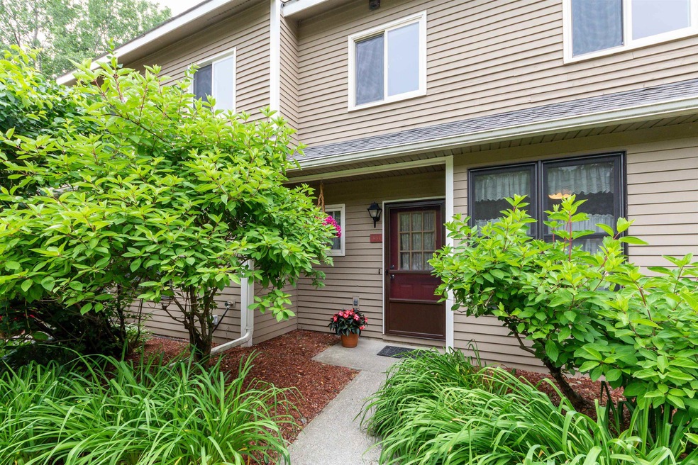 11 Stonehedge Dr unit K, South Burlington, VT 05403 - photo 1