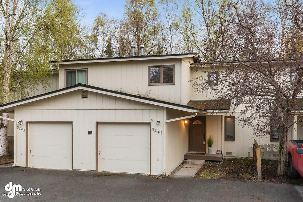 Exterior Front 20190508-DW-40656-SMALL