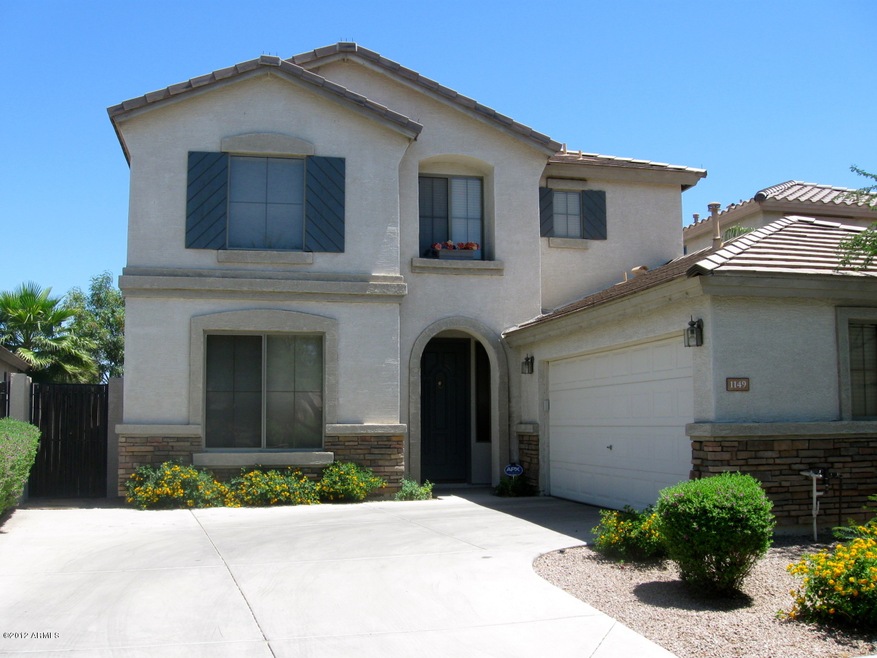 Beautiful home - across from greenbelt!