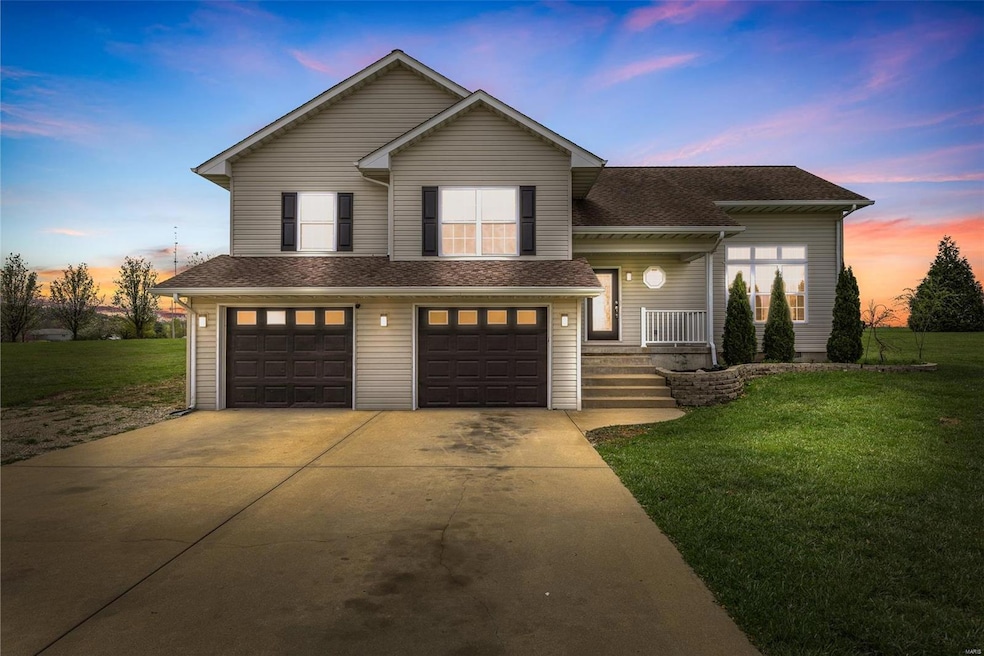 Under Contract $290,000