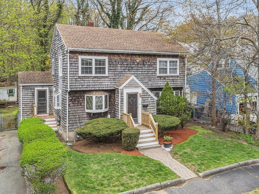 12 W Sigourney St, Lynn, MA 01905 - photo 1
