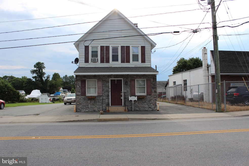 121 S Bohemia Ave, Cecilton, MD 21913 - photo 1