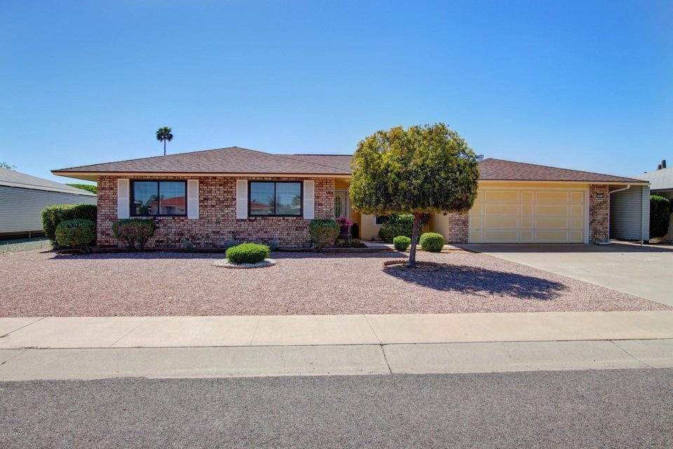 10913 W Campana