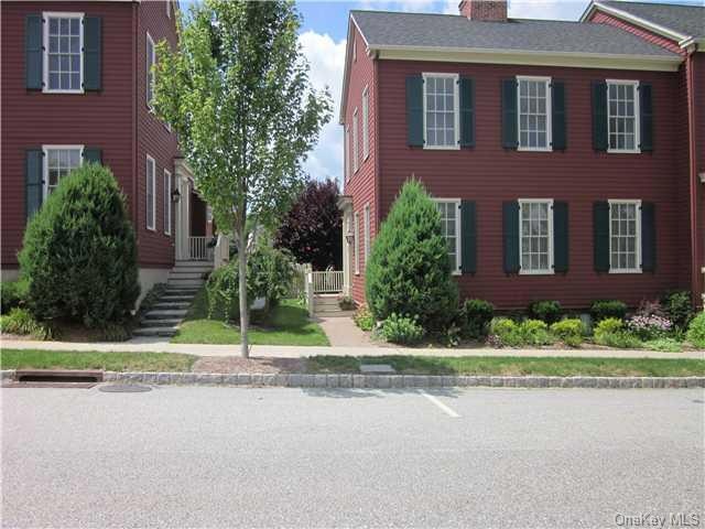 12 Bridges St, Warwick, NY 10990 - photo 1