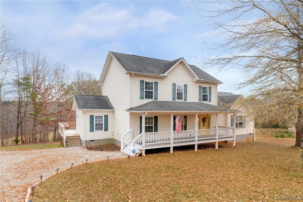 View of front of property featuring a porch