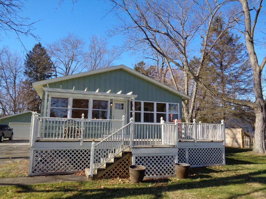 9784 Baldwin Rd, Bridgman, MI 49106 - photo 1