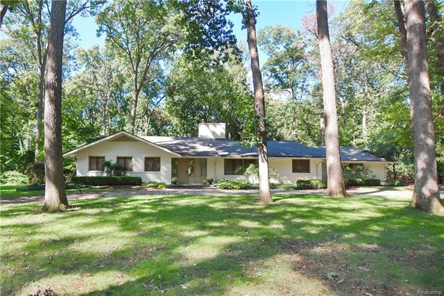 5200 Windingwood