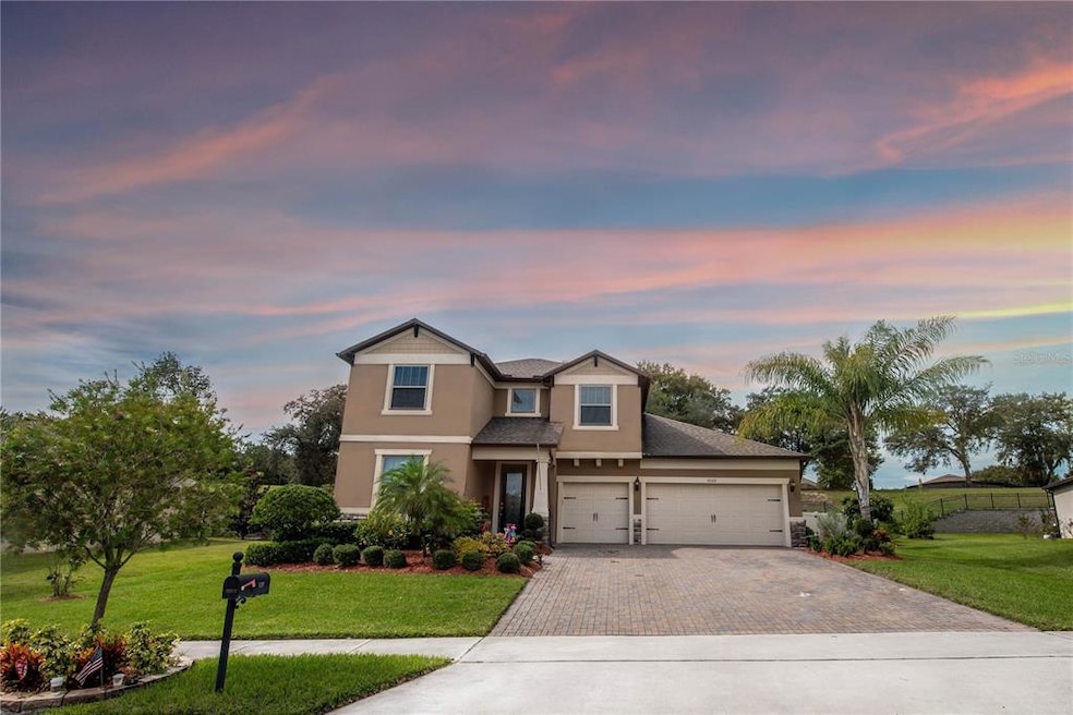 30313 Welara Ct, Mount Dora, FL 32757 - photo 1