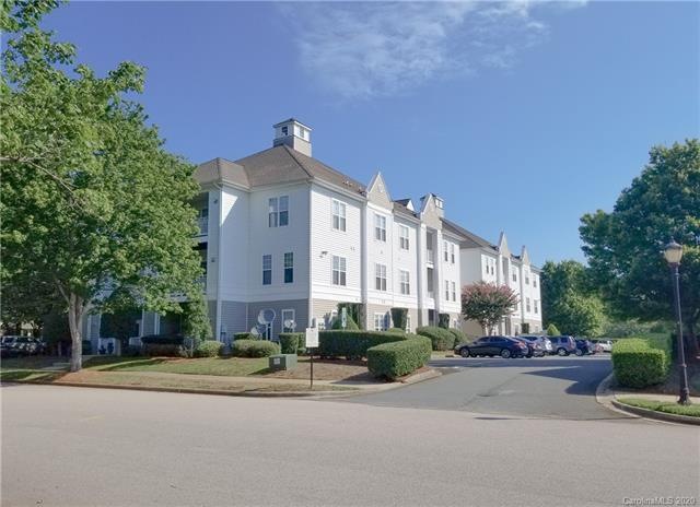 Fantastic walkable community close to conveniences